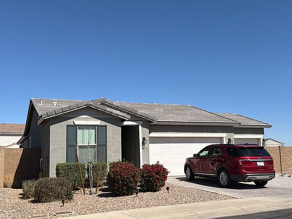 3rd image of 2080 E Entoro Dr