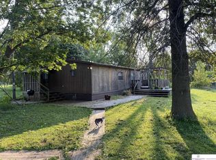 713 E Main St, Murray, NE 68409