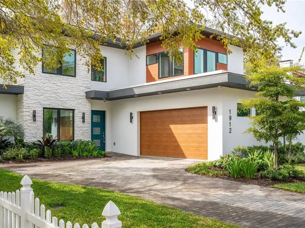 1912 Wisteria St, Sarasota, FL 34239