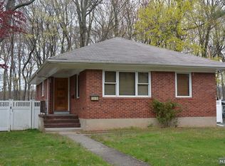 549 High St, Closter, NJ 07624