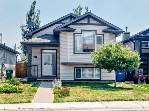 54 Keystone Ter N, Lethbridge, AB T1J 2A1