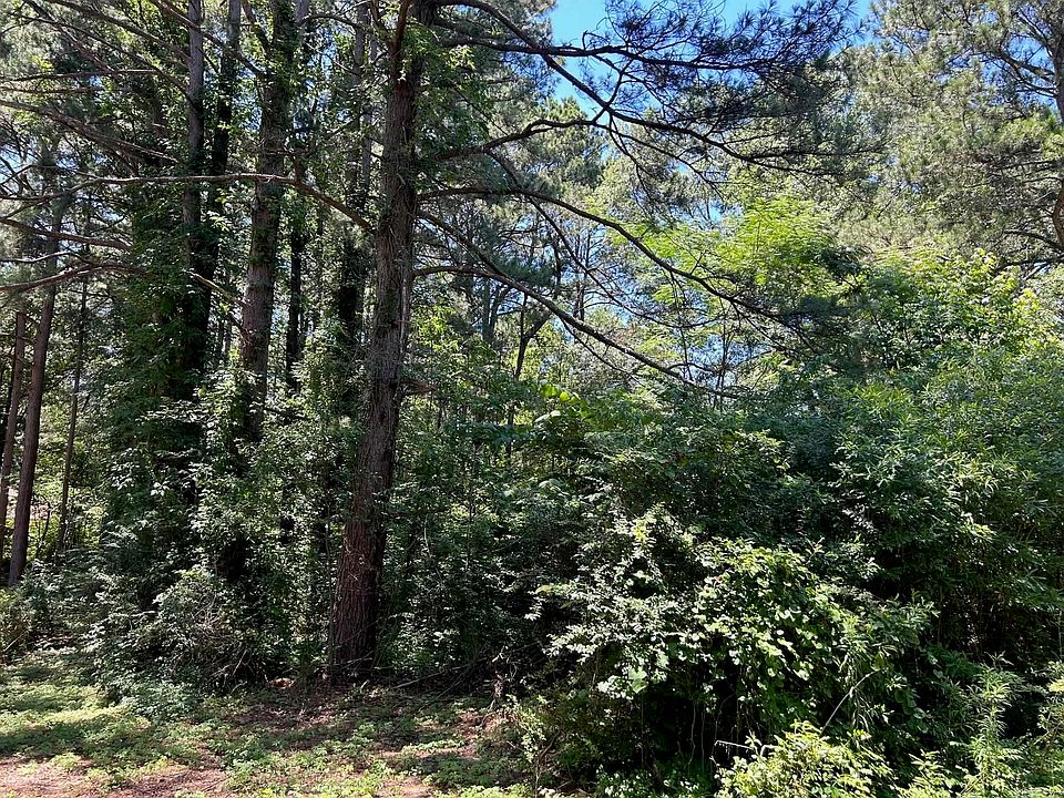 2nd image of N/a0 Robin Ln