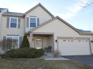 6085 Golfview Dr, Gurnee, IL