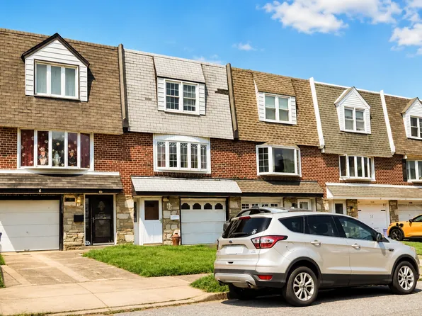 3732 S Hereford Ln, Philadelphia, PA 19114