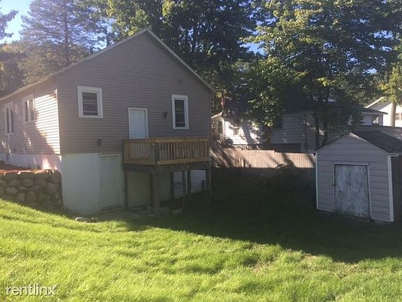 4th image of 77 Kelley Ave
