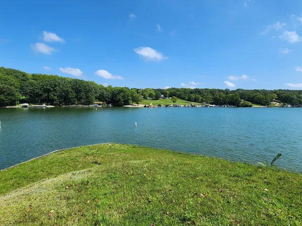 26 Magnolia Ct, Putnam, IL 61560