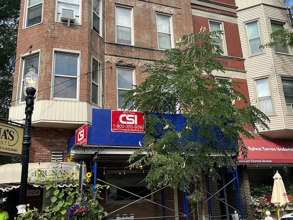 1st image of 2424 S Oakley Ave #3