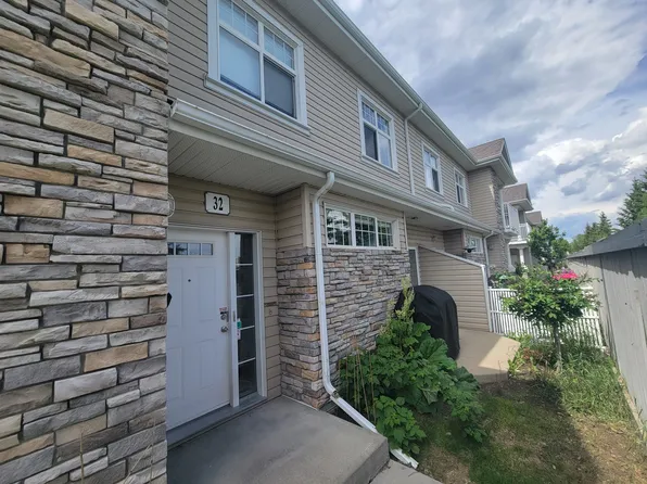 1179 Summerside Dr SW #32, Edmonton, AB T6X 1K1