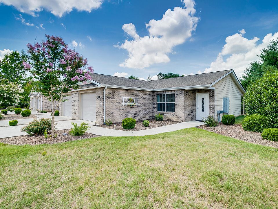 378 Old Grist Mill Blvd, Johnson City, TN 37615 Zillow