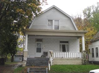 2010 W Garden St, Peoria, IL