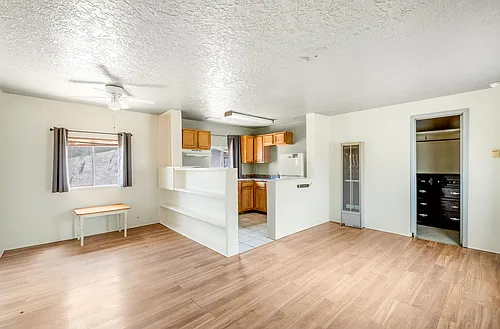 405 Utah St SE #D Photo 1