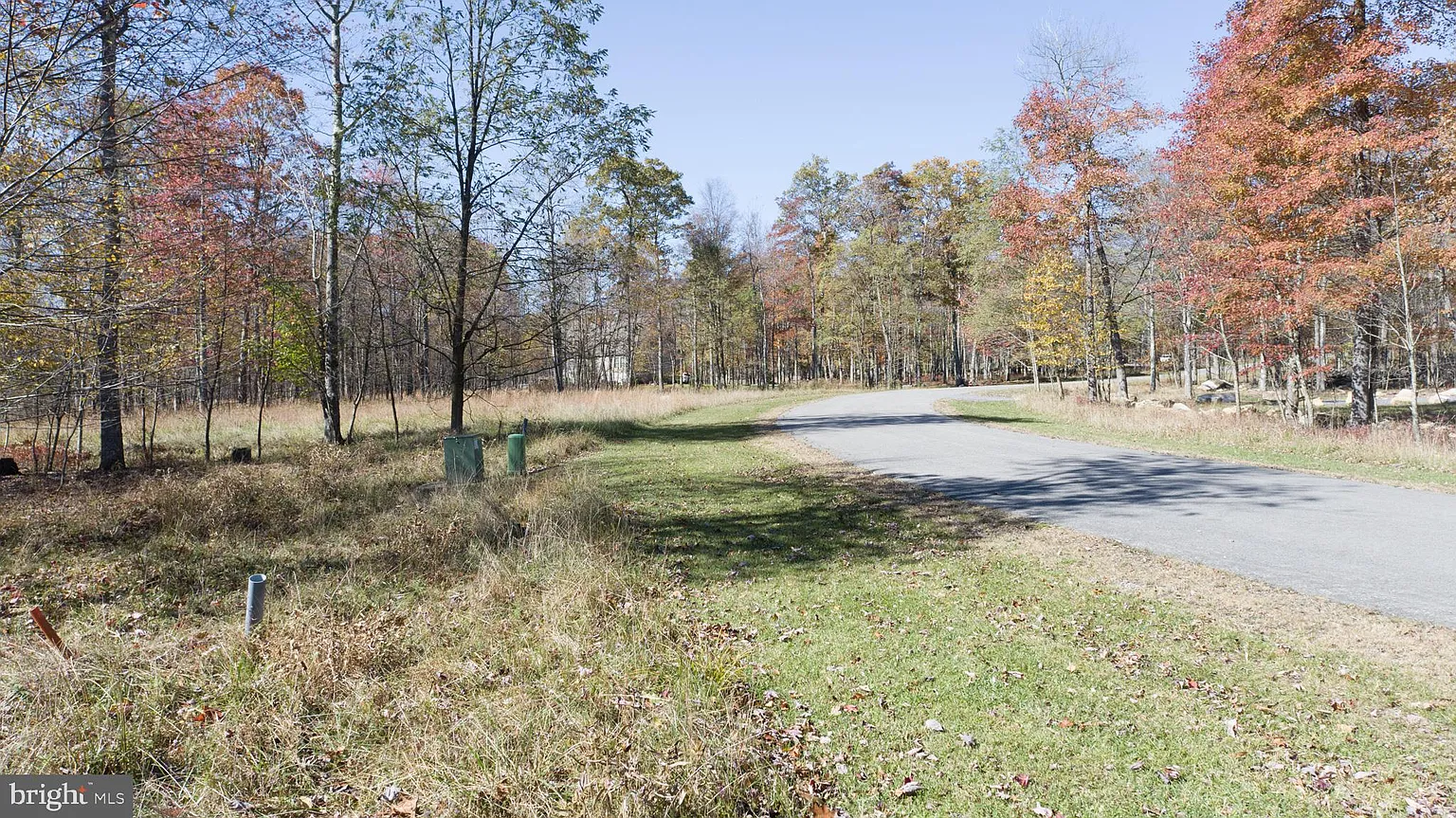 115 Campfire Dr photo 1