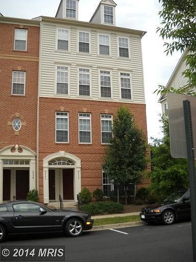 Exterior (Front)