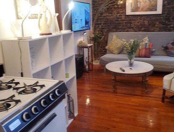 2nd image of 450 Rhode Island St #1B