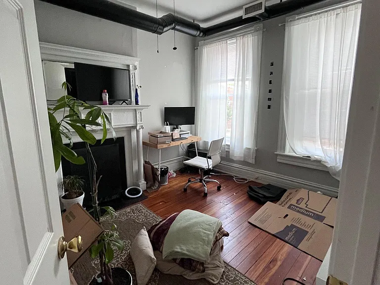 1313 W Cary St #F2 — Photo 15