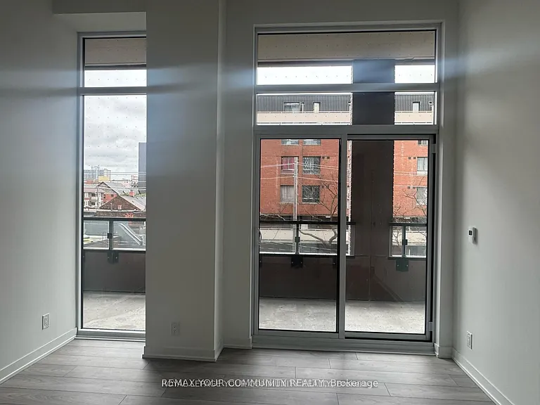 1182 King St W #224 — Photo 2