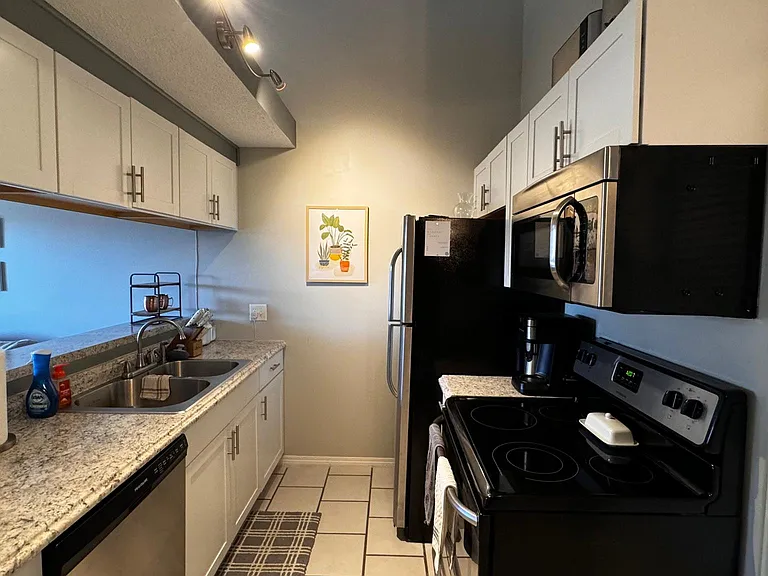 1116 Loft Cv — Photo 10