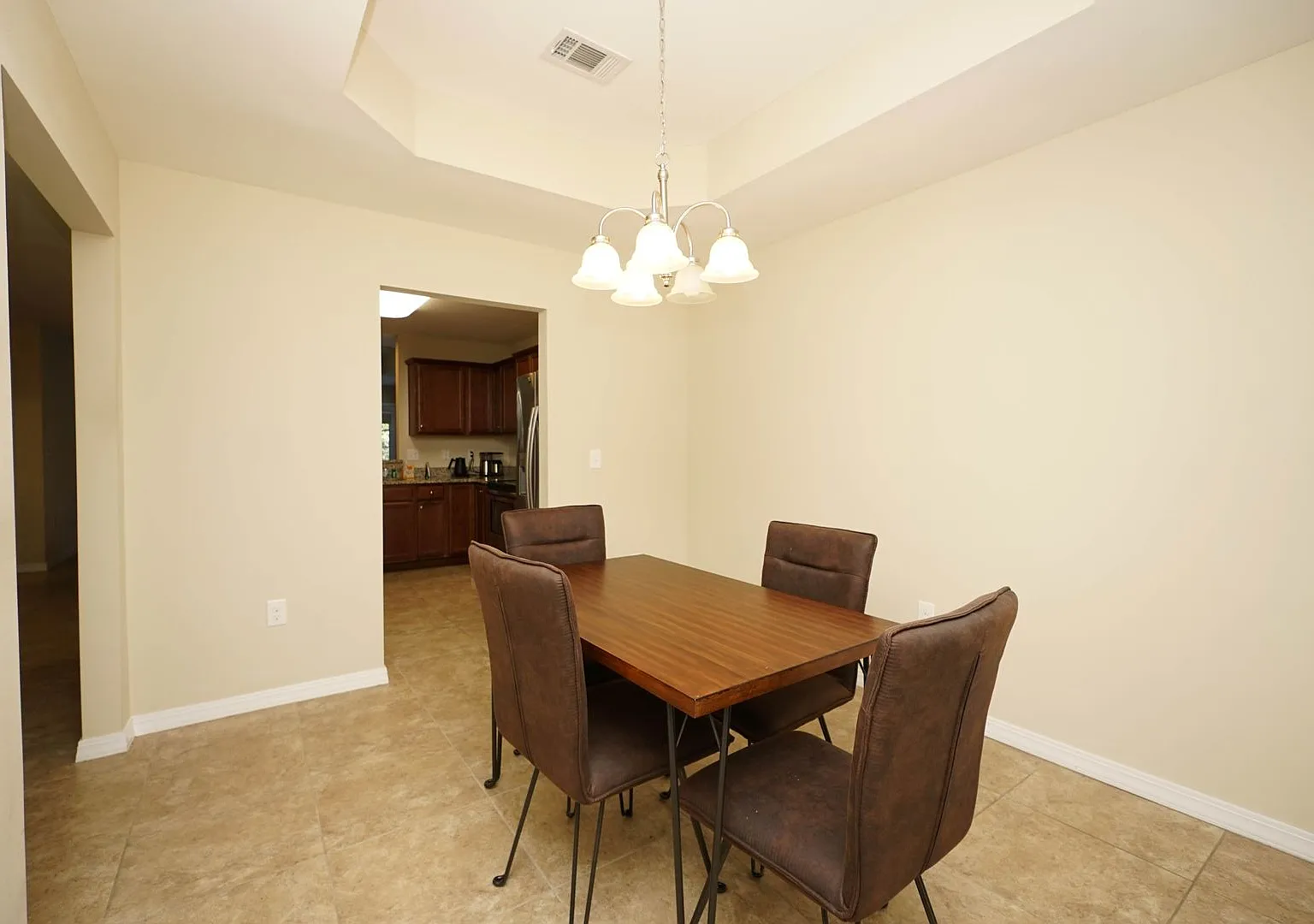 Newer 3-Bedroom, 2-Bath Home in Great Niceville Location — Photo 2