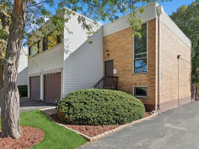 947 Spring Mill Dr, Hoffman Estates, IL, 60169