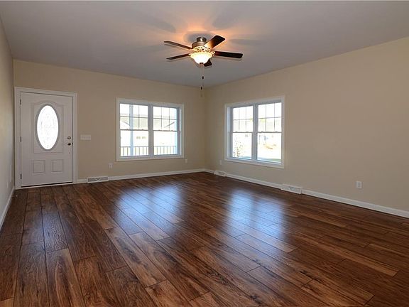 4th image of 33 Lb31 Fescue Ln #33