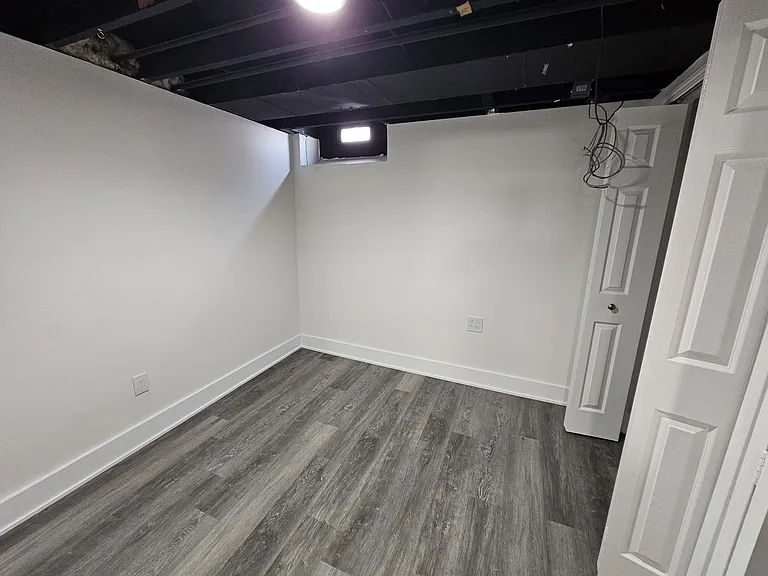8234 Perrin Ave — Photo 18