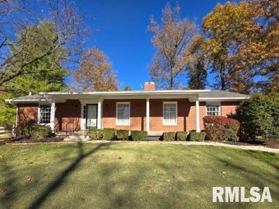 2500 Pace Ave, Mount Vernon, IL, 62864