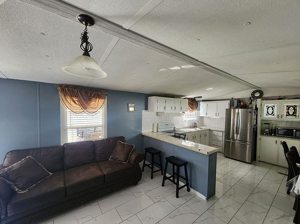 3607 S Elm Eugene St #29
