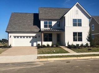 7204 Edgewater Cv, Olive Branch, MS 38654