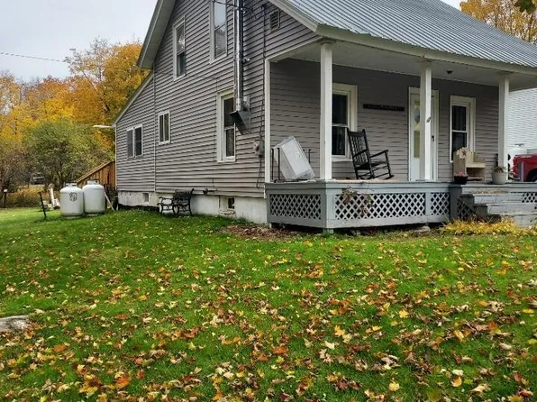 6 Dale Street, Hoosick, NY 12090