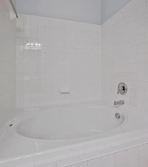 122 Lloyd St #211 — Photo 22