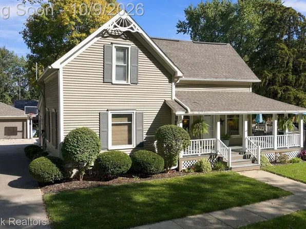 206 River St, Blissfield, MI 49228