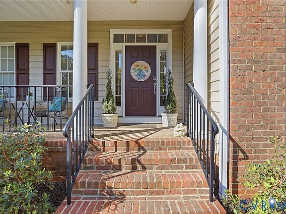 3rd image of 3128 Rock Cress Ln
