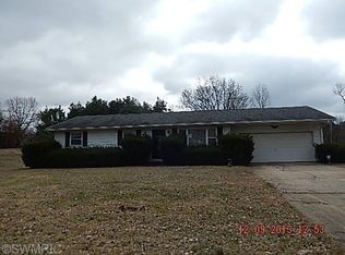 6514 D Dr N, Battle Creek, MI 49014