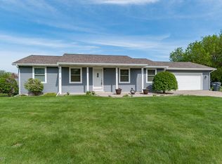 382 Willow Ct, Schoolcraft, MI 49087