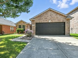 5817 Deck House Rd, Fort Worth, TX 76179