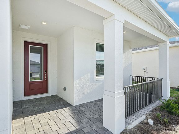 Exterior of the Willet floorplan at 44314 Timberland Terrace