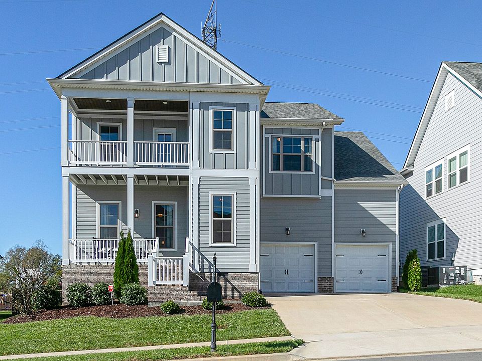 1st image of 401 River Bluff Dr