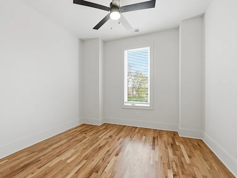 6305 Robertson Ave #5 — Photo 5