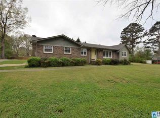 506 Lynn Cir, Mount Olive, AL 35117