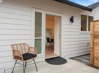 6703 SE 69th Ave #B, Portland, OR 97206