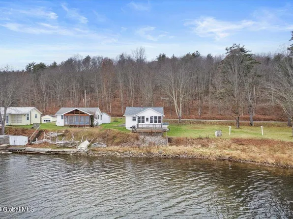 4112 County Route 48, Argyle, NY 12809