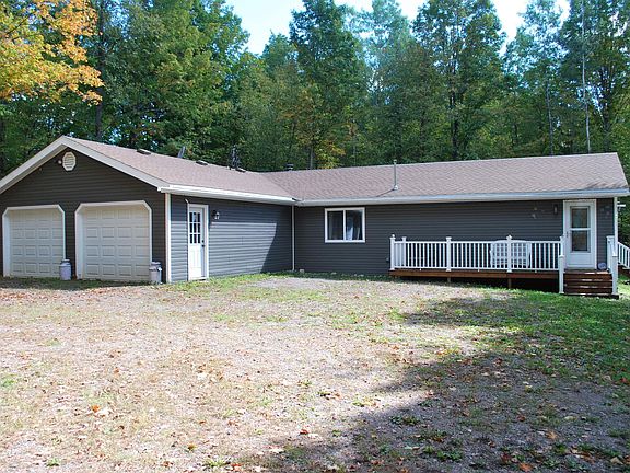 2nd image of 6245 Camp 6 Loop Rd
