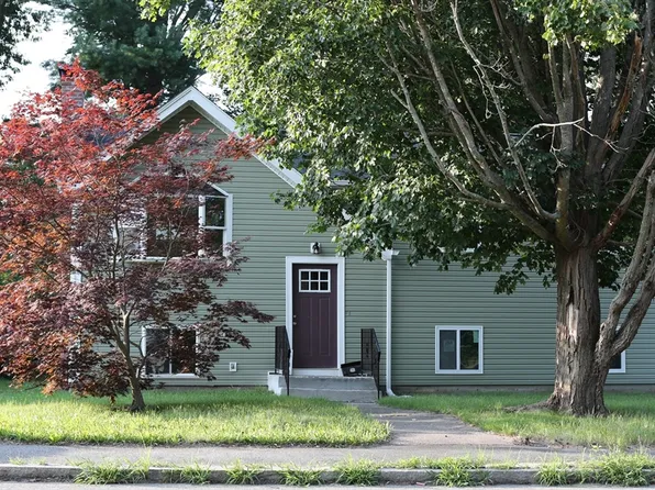 645 W Chestnut St, Brockton, MA 02301