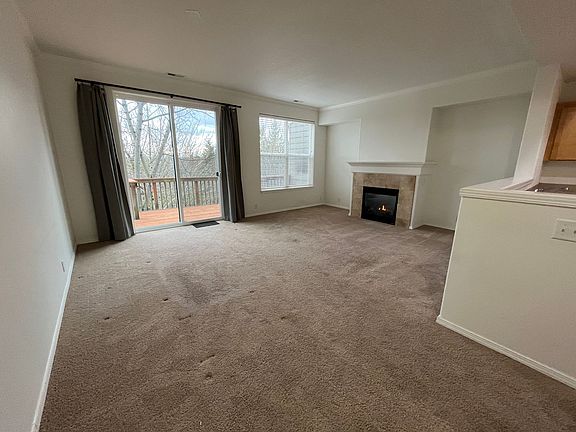3rd image of 13290 SW Kingston Pl
