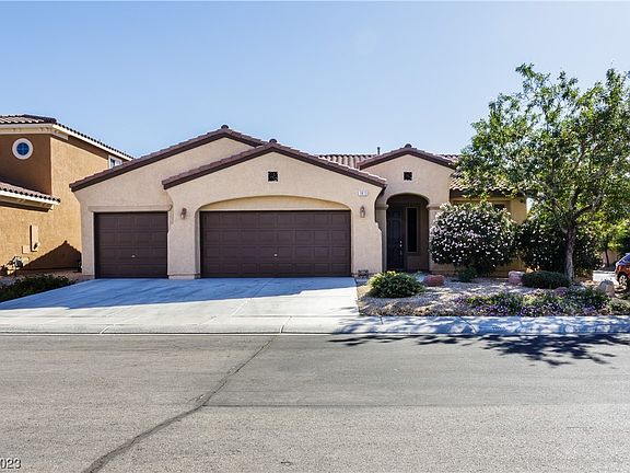 2nd image of 1813 La Calera Ave