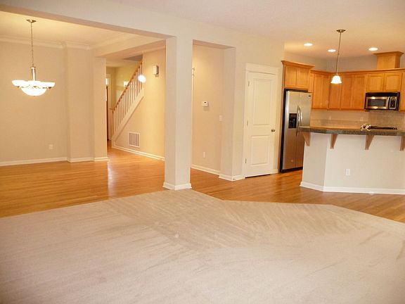 Dining/Kitchen