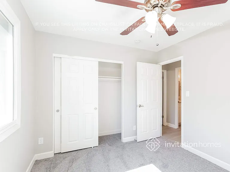2047 E Cornell Dr — Photo 16