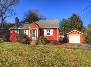 260 W Hill Rd, Newington, CT 06111