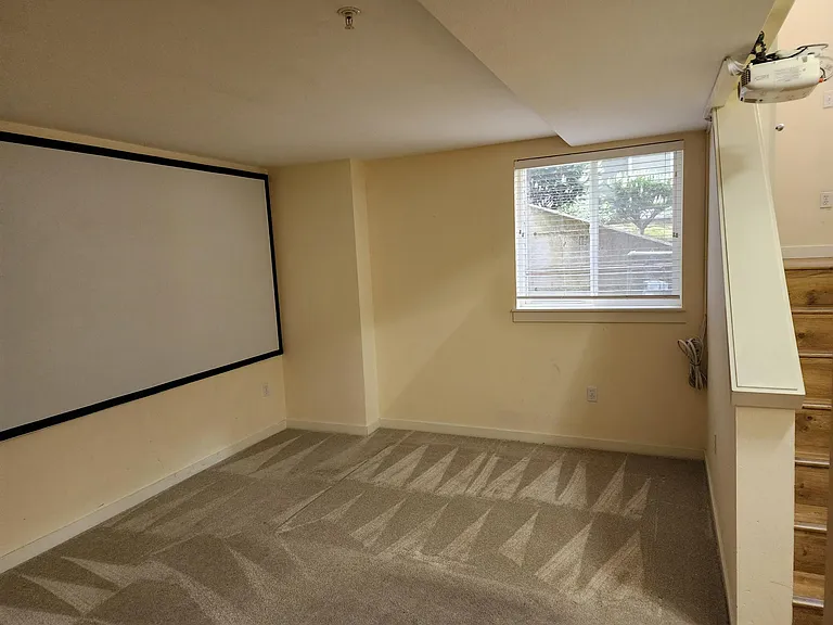 23120 SE Black Nugget Rd #E4 — Photo 20