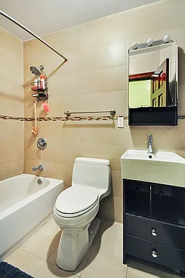 Rented by Compass | media 17